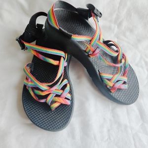 Chaco Womens Sz 8 Rainbow Strap Sandals